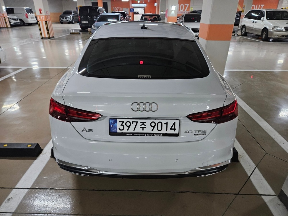 Audi A5 (F5)