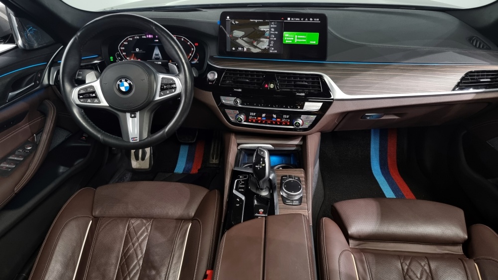 BMW 5 series (G30)