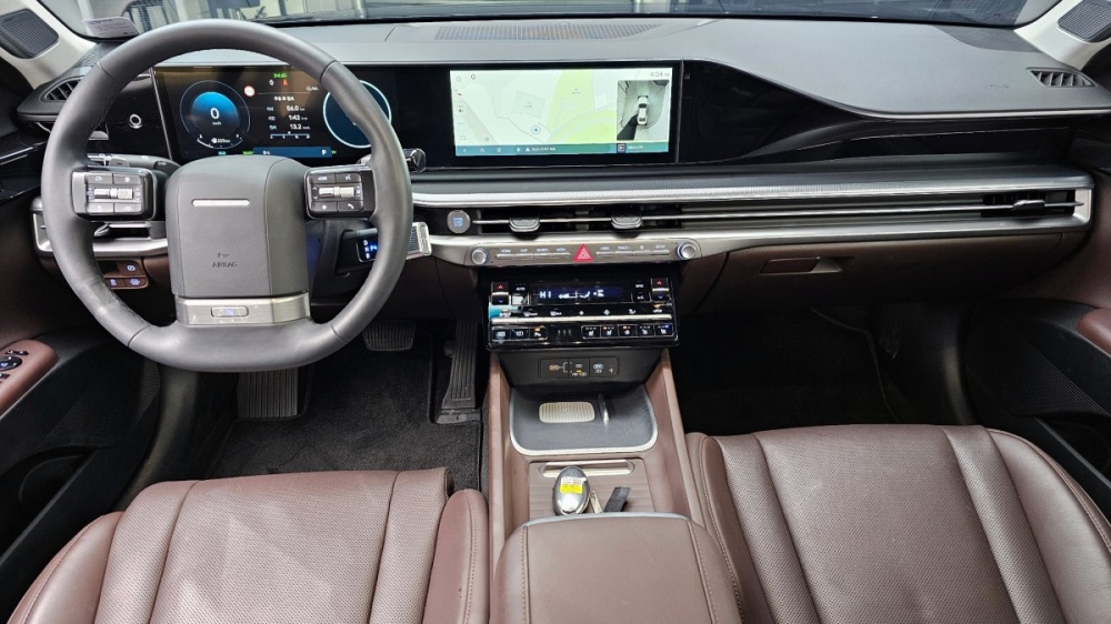 Hyundai Grandeur Hybrid (GN7)
