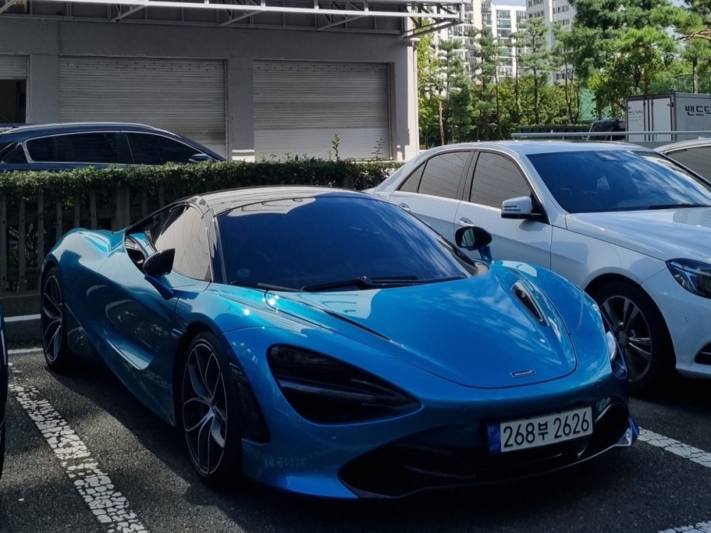 McLaren 720S