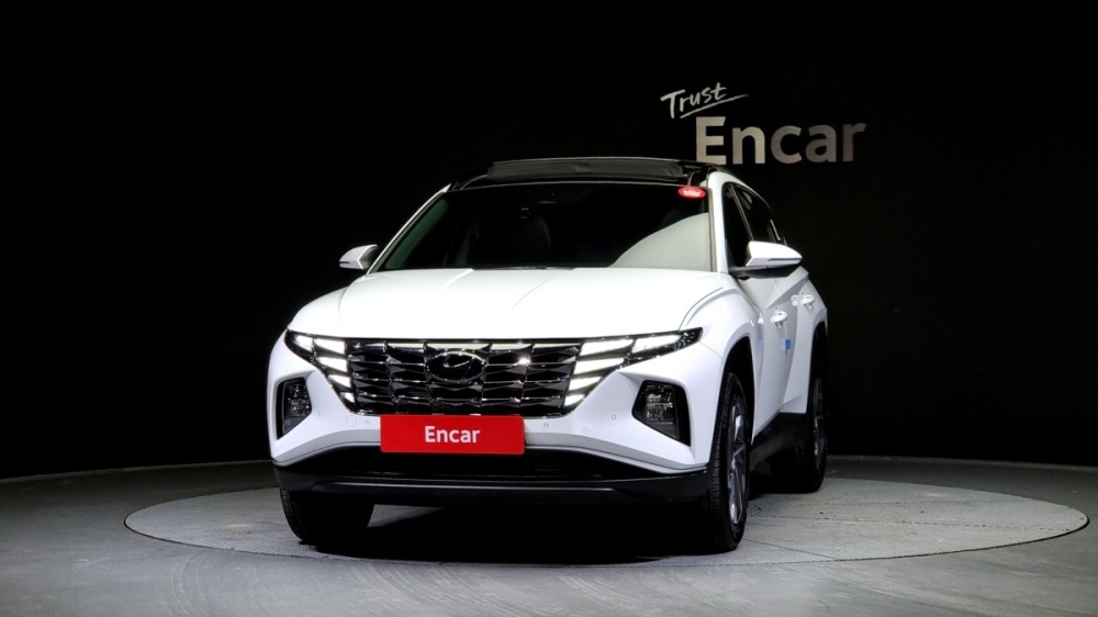 Hyundai The New Tucson Hybrid (NX4)