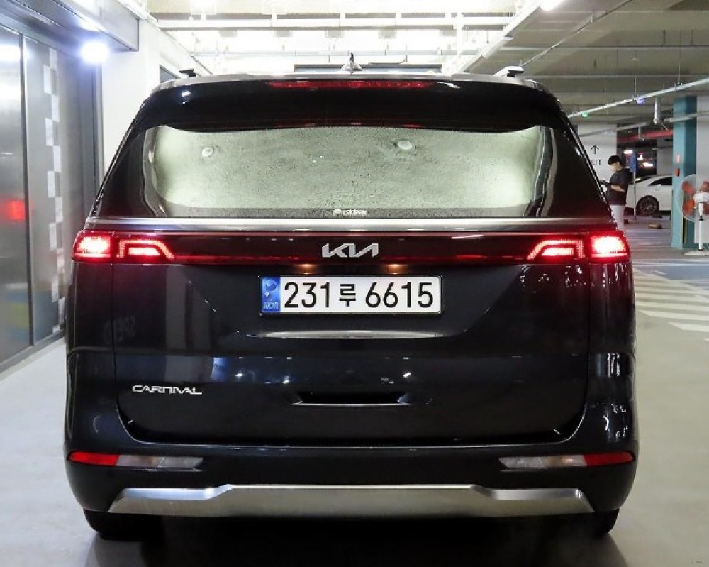 Kia Carnival 4th generation