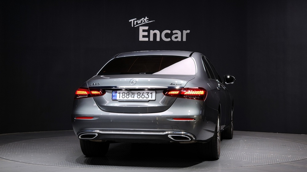 Mercedes-Benz E-Class W213