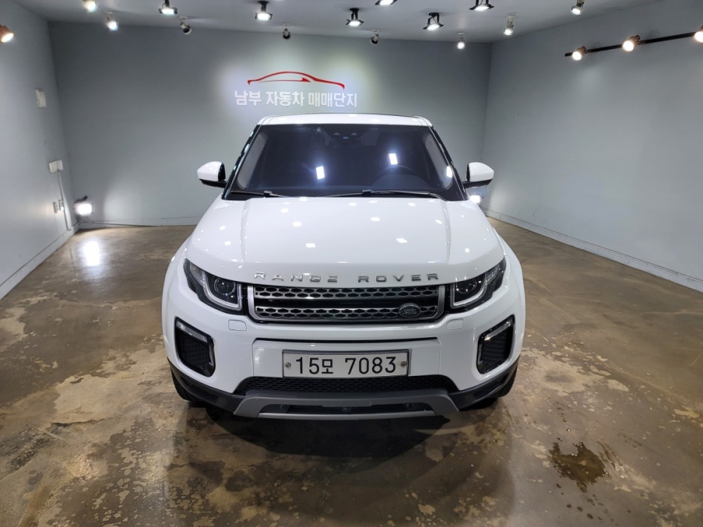 Land rover range rover evoque