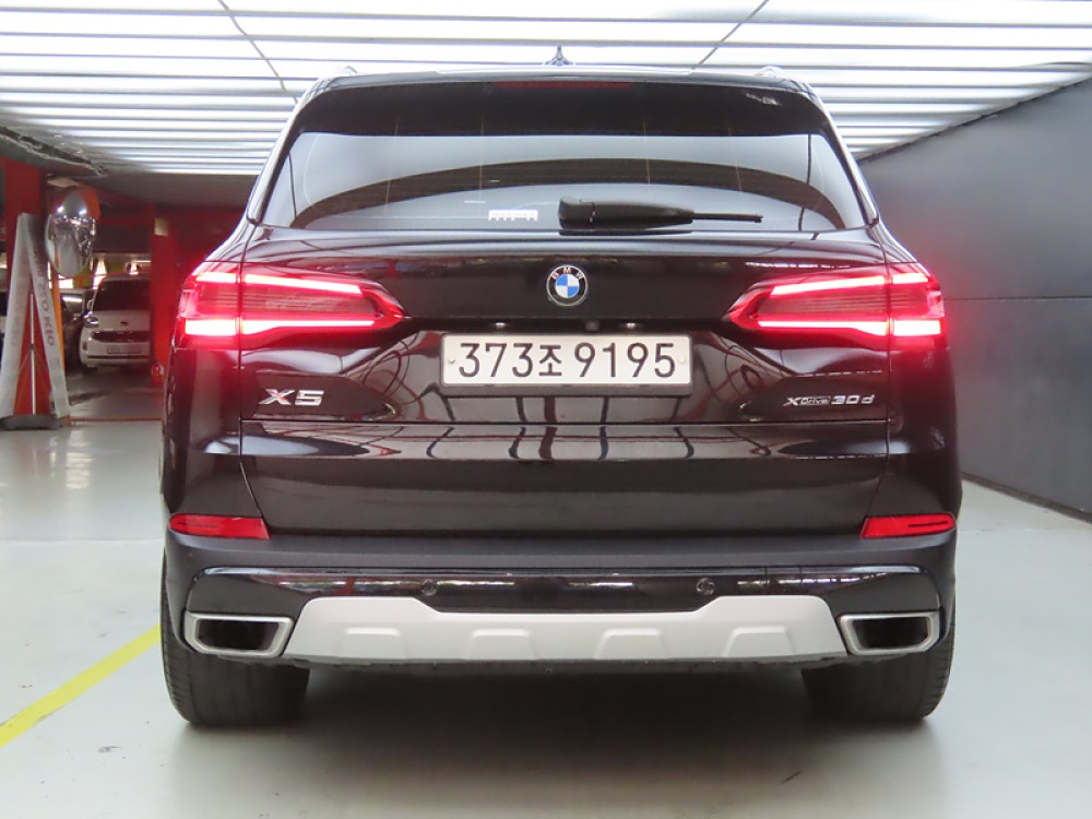 BMW X5 (G05)