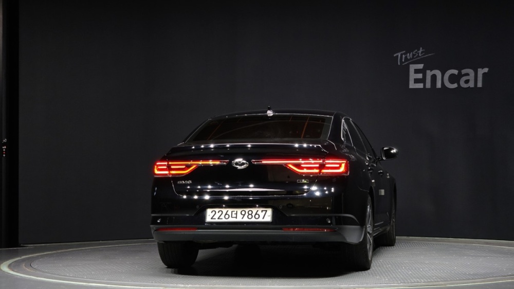Renault Korea (Samsung) The New SM6