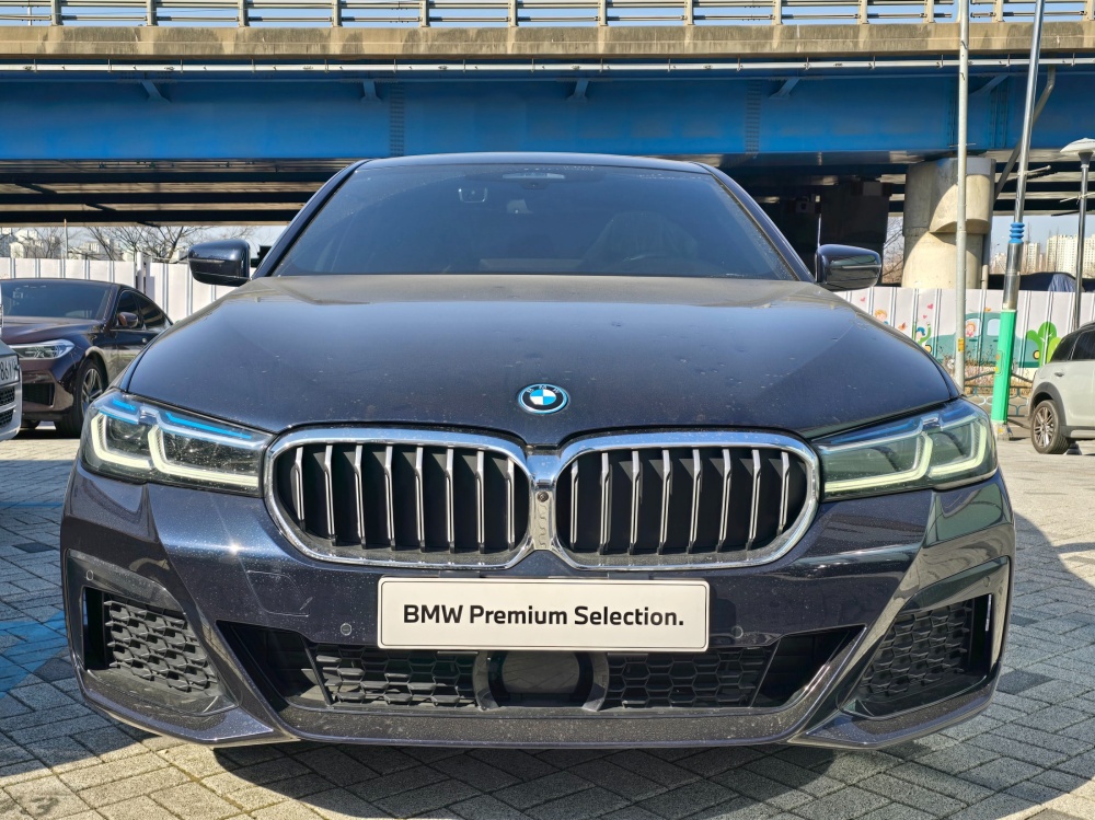 BMW 5 series (G30)