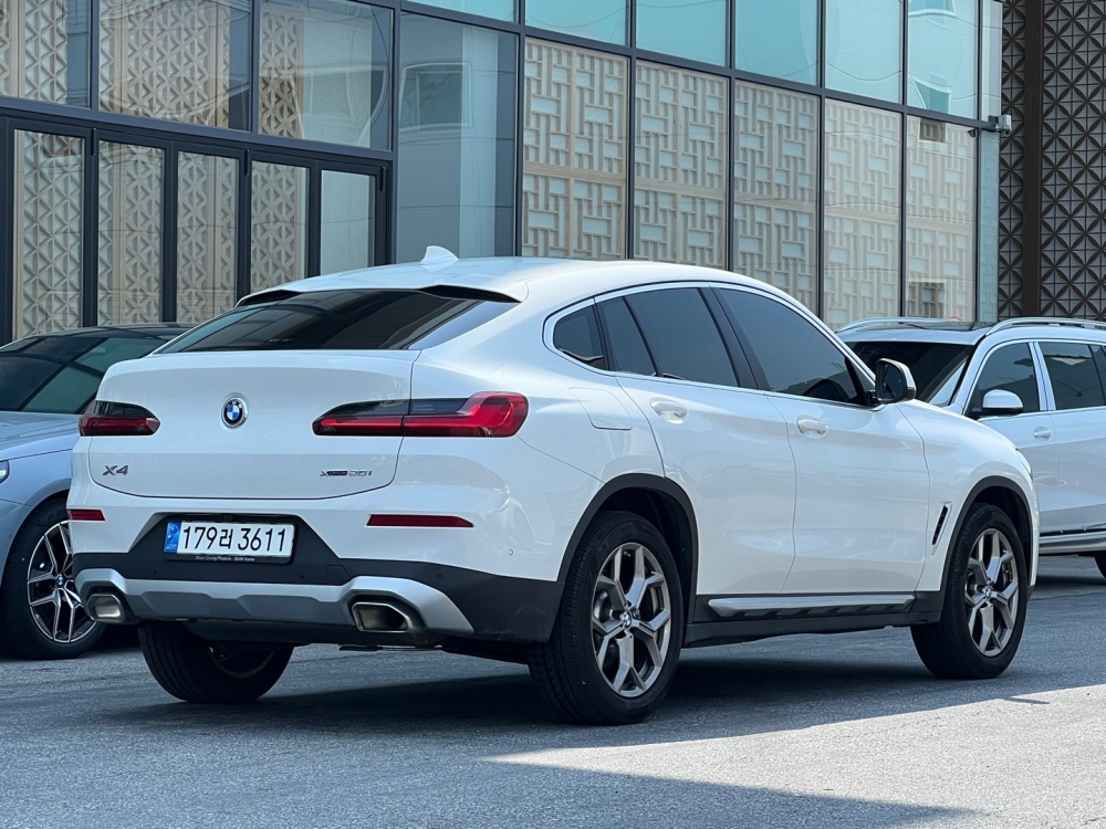 BMW X4 (G02)