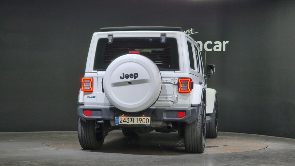 Jeep Wrangler (JL)