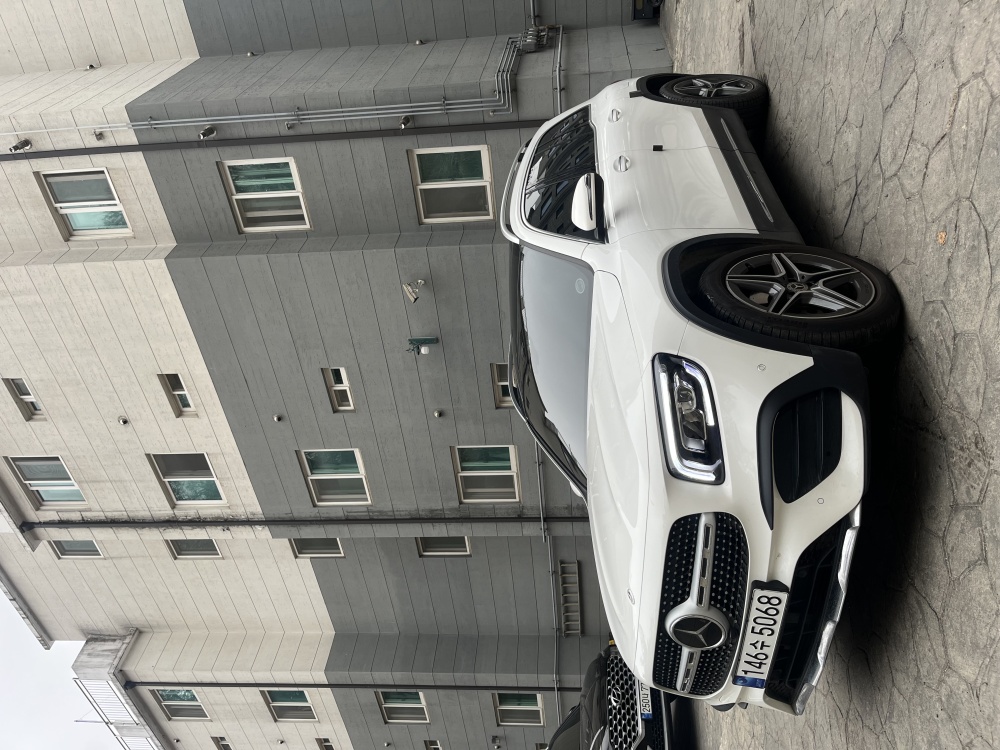 Mercedes-Benz GLB-Class X247