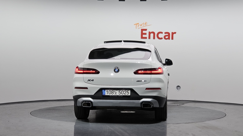 BMW X4 (G02)