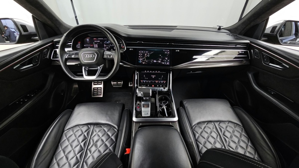 Audi SQ8