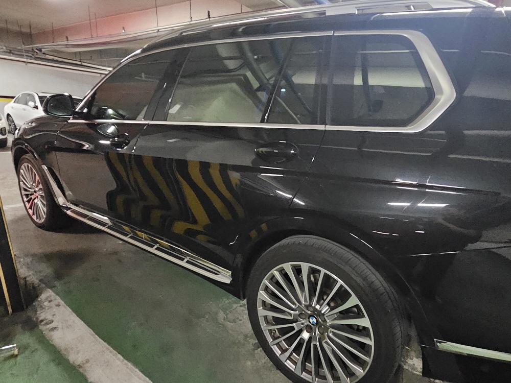 BMW X7 (G07)