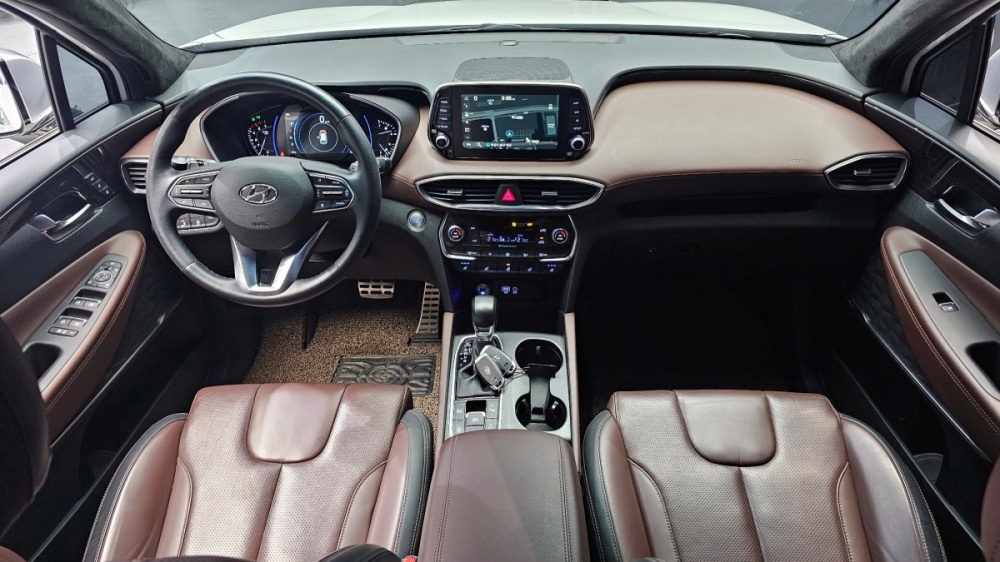 Hyundai Santa Fe TM