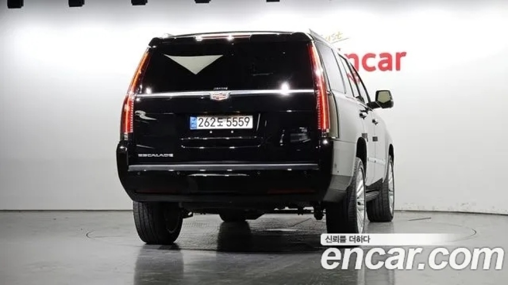 Cadillac escalade