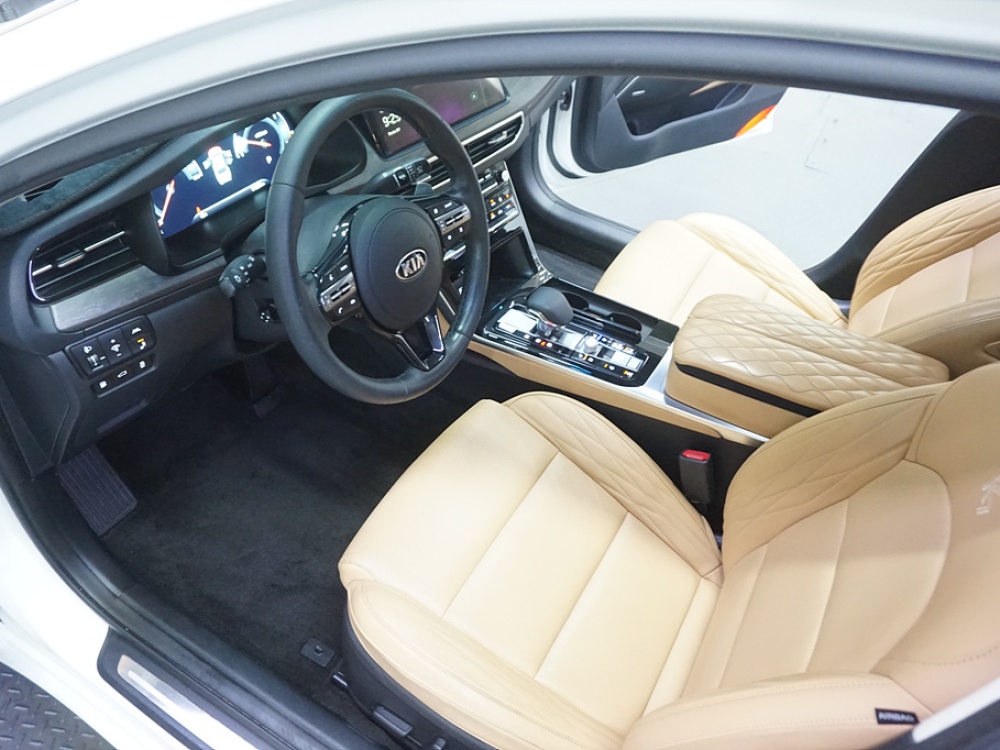 Kia K7 Premier