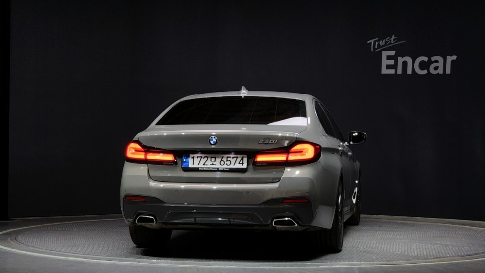 BMW 5 series (G30)