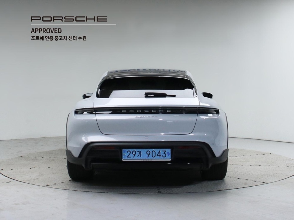 Porsche Taycan