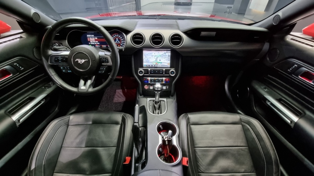 Ford mustang