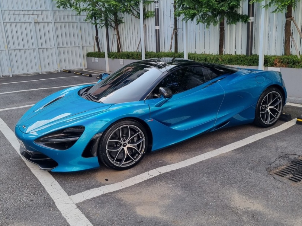 McLaren 720S