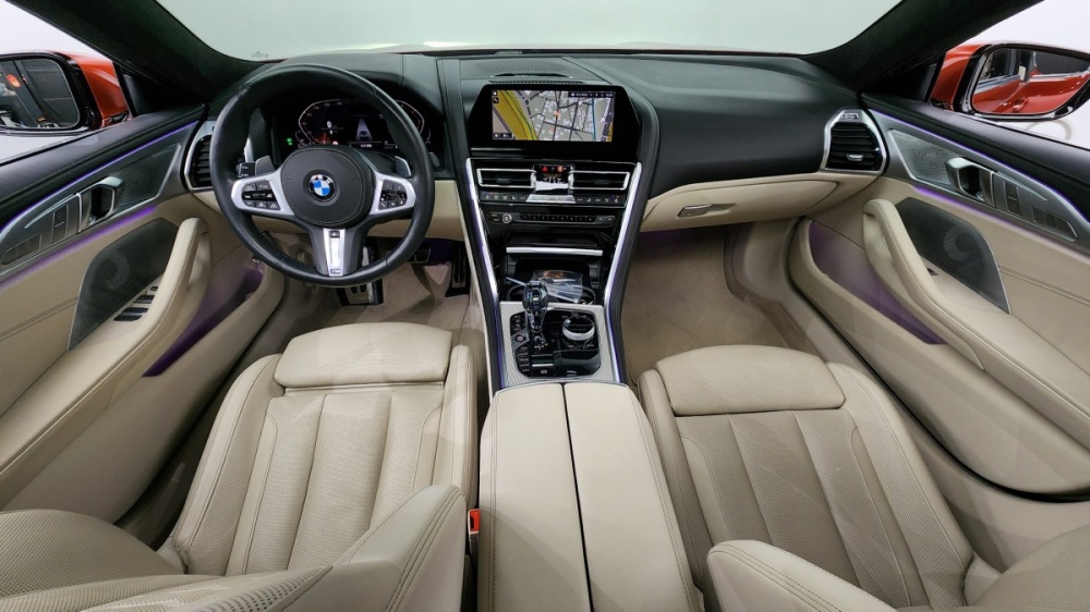 BMW 8 Series (G15)