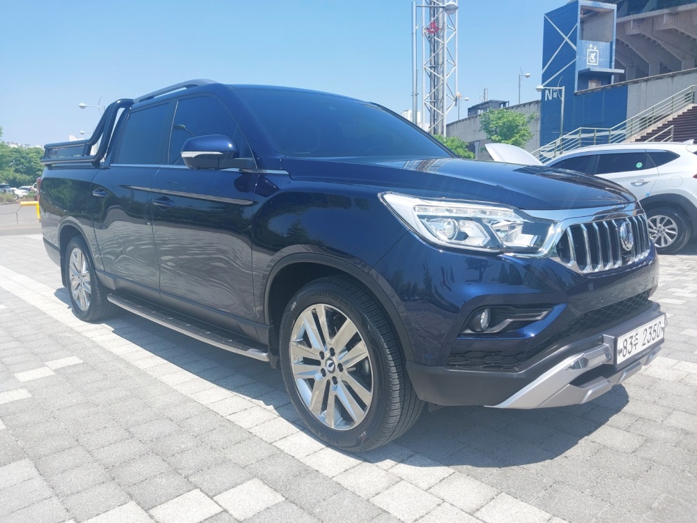 KG Mobility (Ssangyong) Rexton Sports Khan