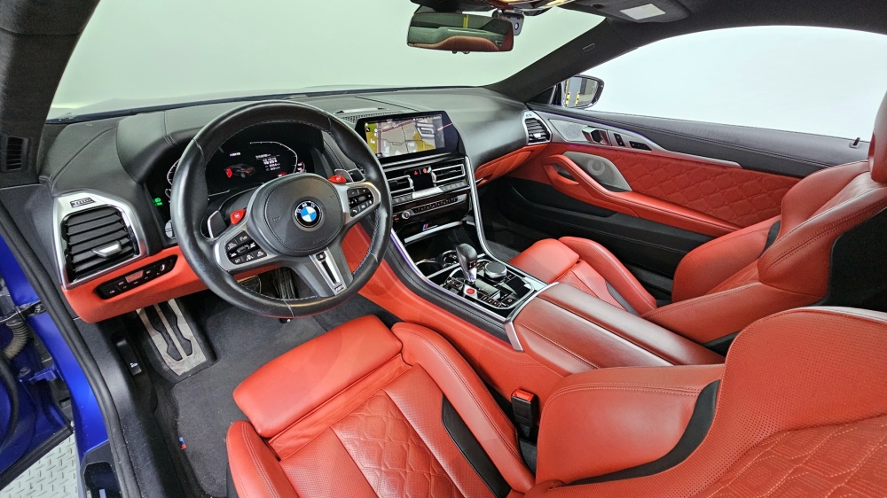 BMW M8 (G15)