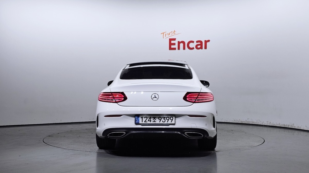 Mercedes-Benz C-Class W205