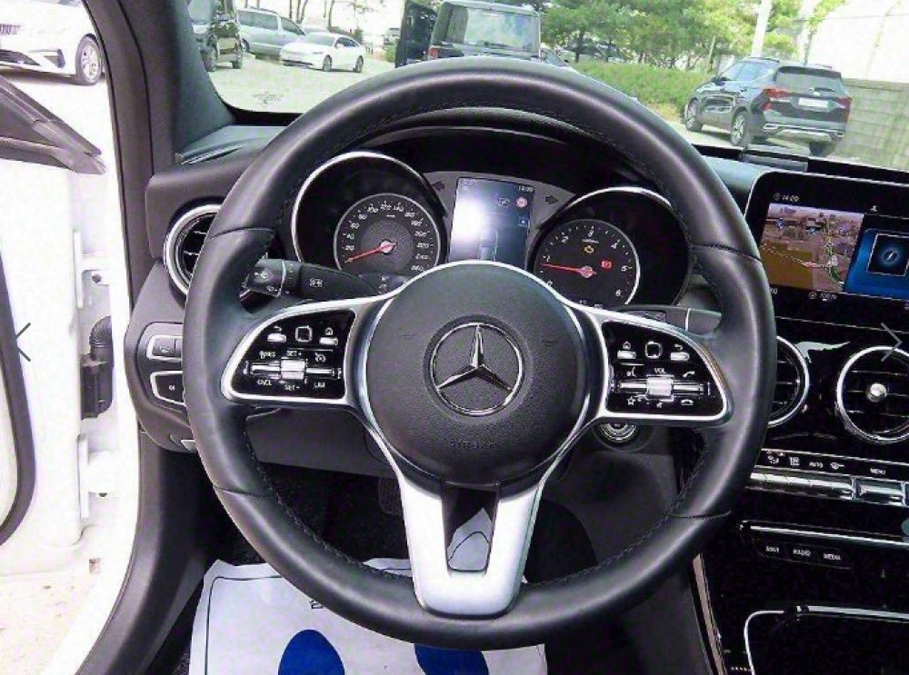Mercedes-Benz C-Class W205