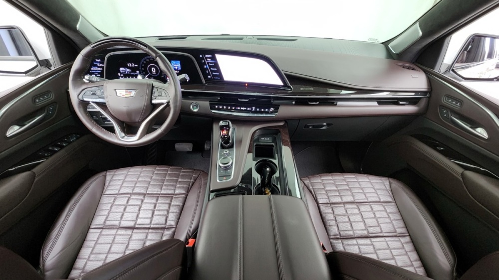 Cadillac Escalade 5th Gen