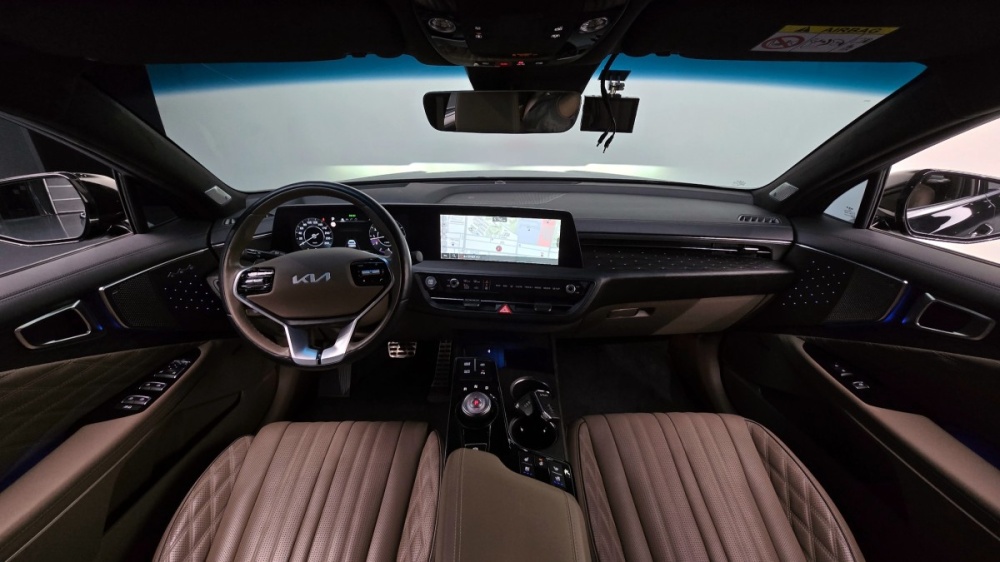 Kia K8
