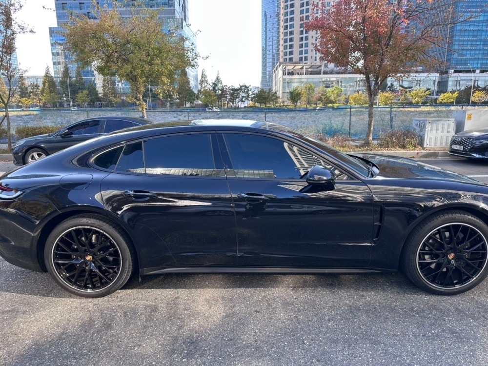 Porsche Panamera (971)