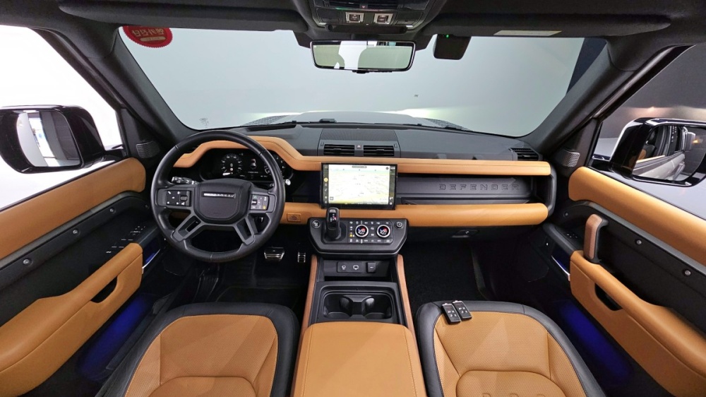 Land rover Defender (L663)