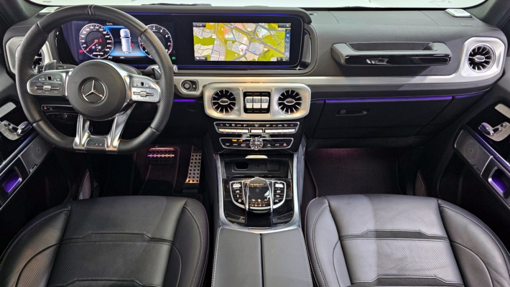 Mercedes-Benz G-Class W463b