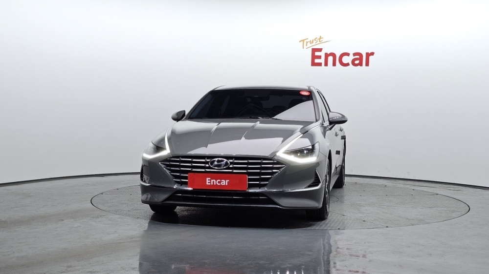 Hyundai Sonata Hybrid (DN8)