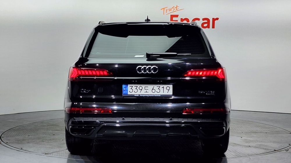 Audi Q7 (4M)