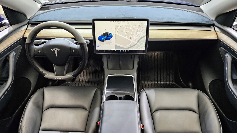 Tesla model Y