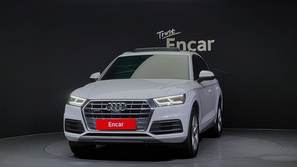 Audi Q5 (FY)