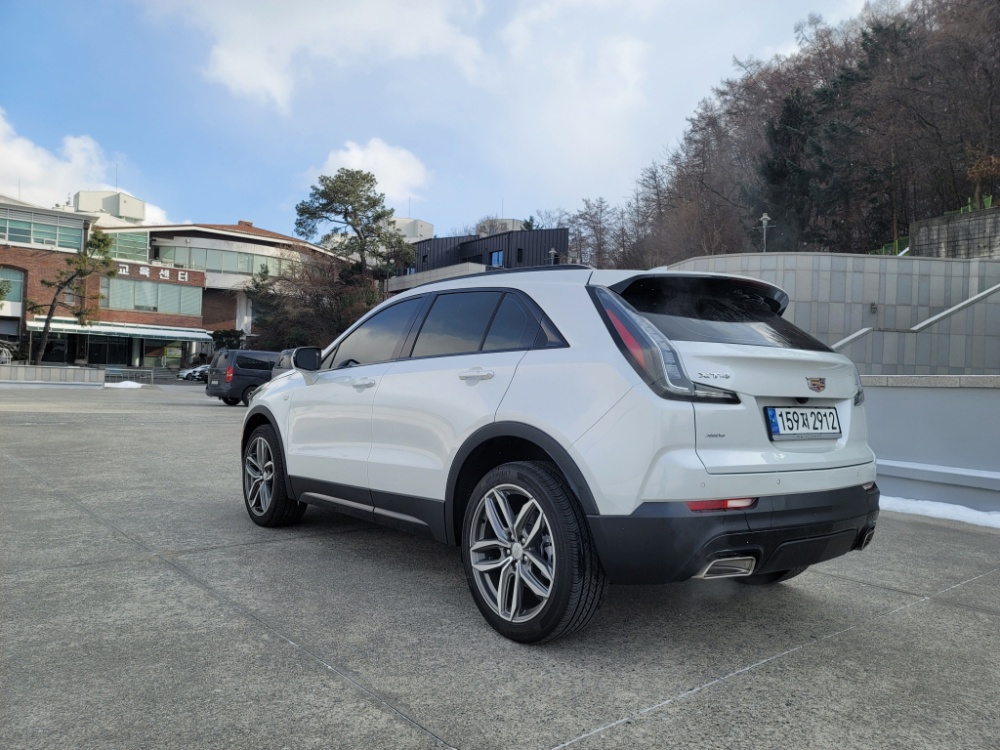 Cadillac XT4