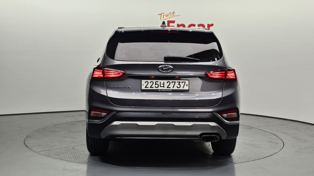 Hyundai Santa Fe TM