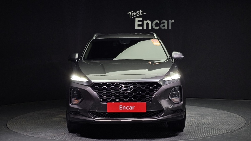 Hyundai Santa Fe TM