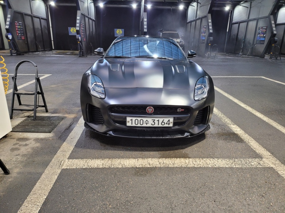 Jaguar F-TYPE