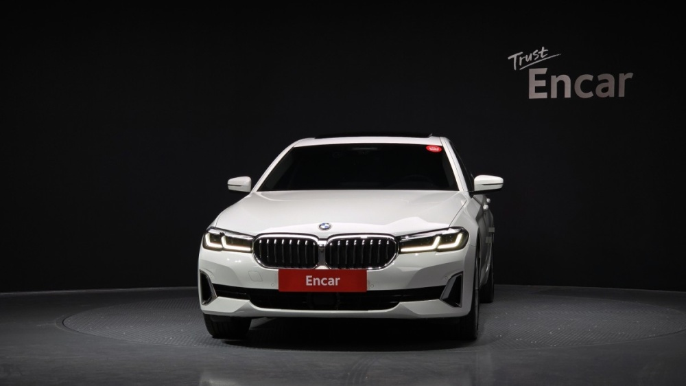 BMW 5 series (G30)