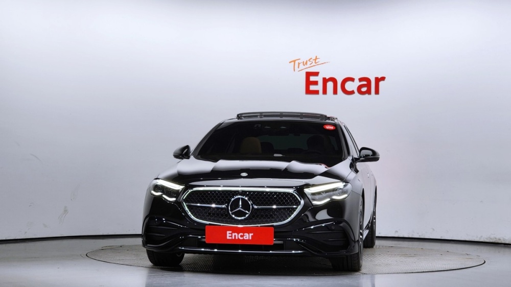Mercedes-Benz E-Class W214