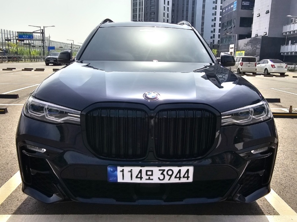 BMW X7 (G07)