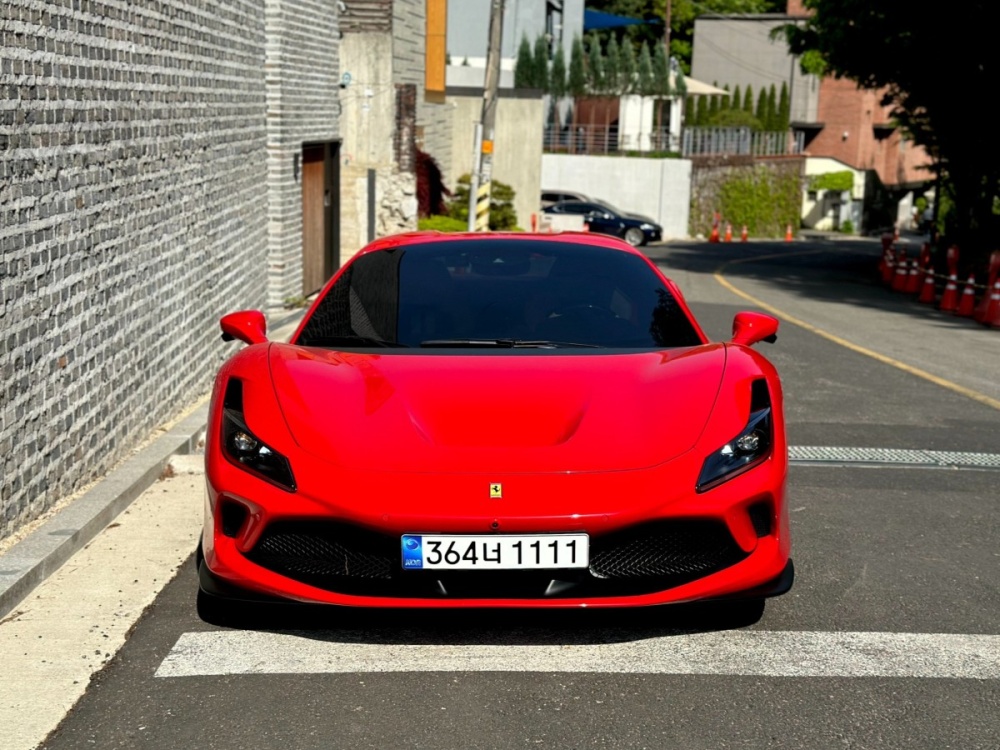 Ferrari F8 Spider