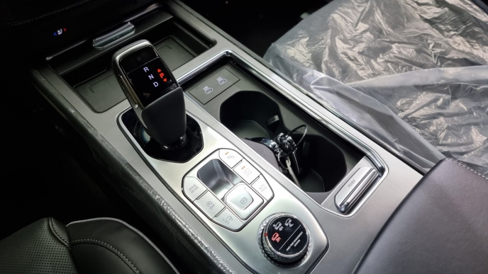 KG Mobility (Ssangyong) Rexton New Arena