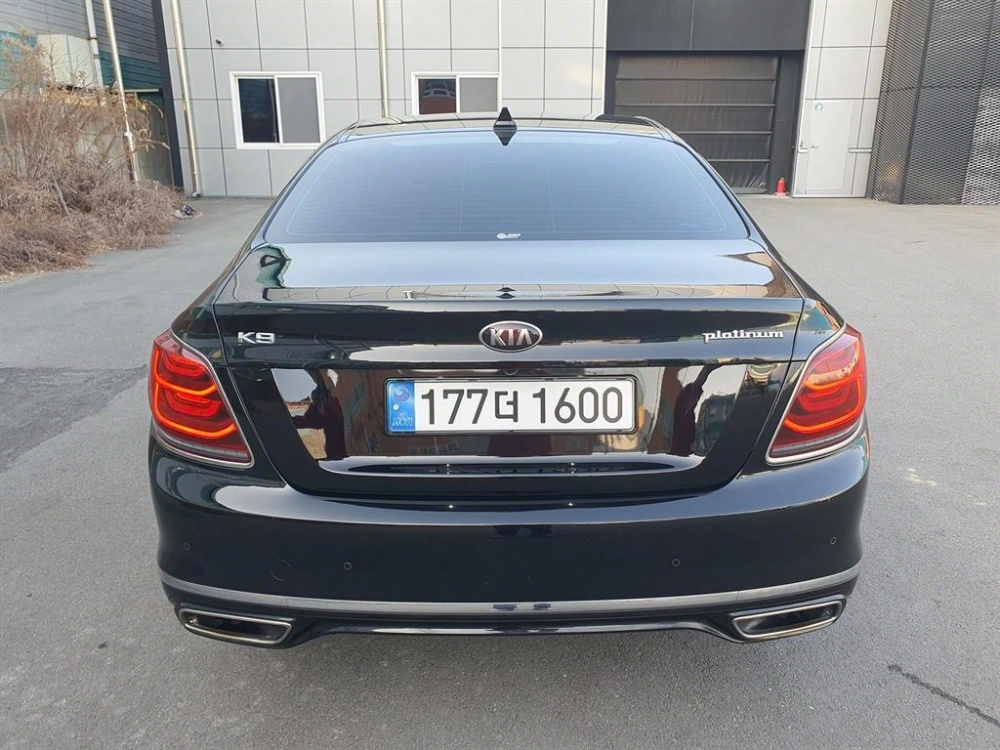 Kia more K9