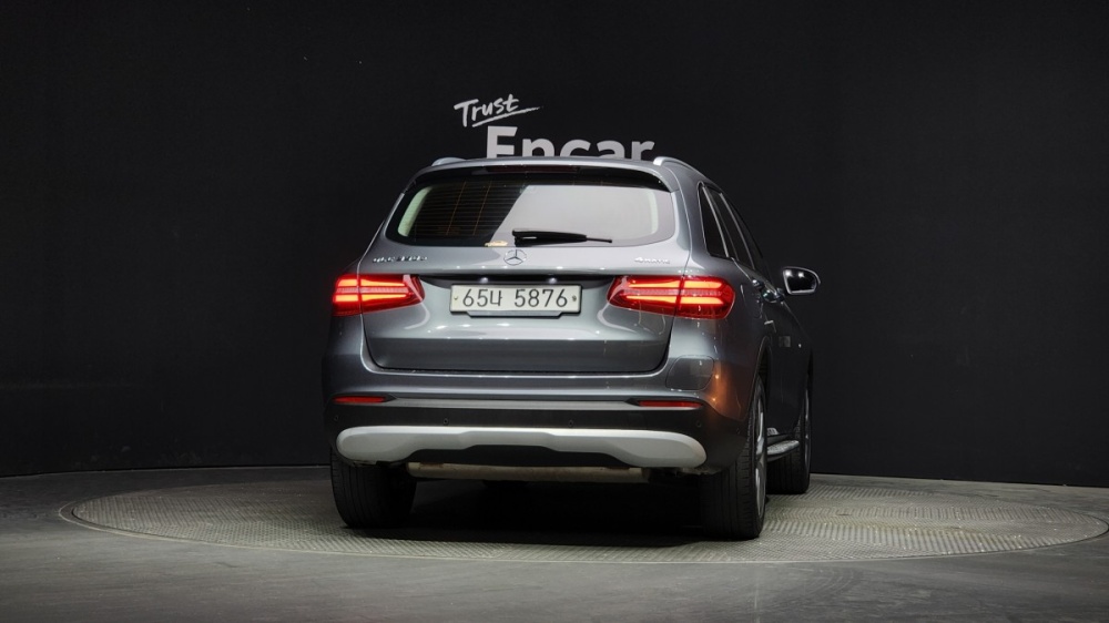 Mercedes-Benz GLC-Class X253