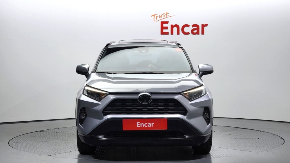 Toyota RAV4 5th Gen